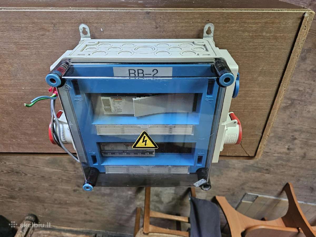 Naujas elektros paskirstymo skydas