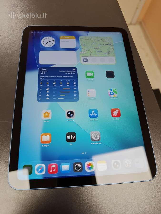 Apple iPad 2025