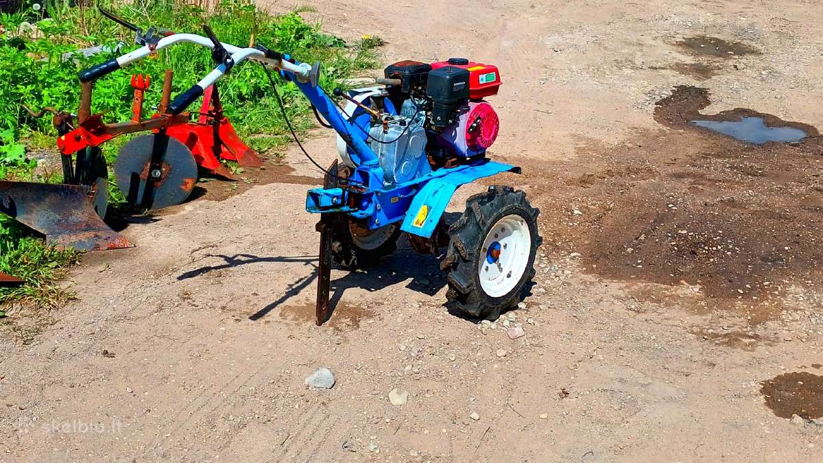 Motoblokas su visais padargais ir priekaba - nuotraukos Nr. 3
