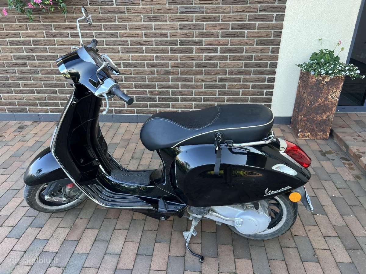 Piaggio Vespa 49cc