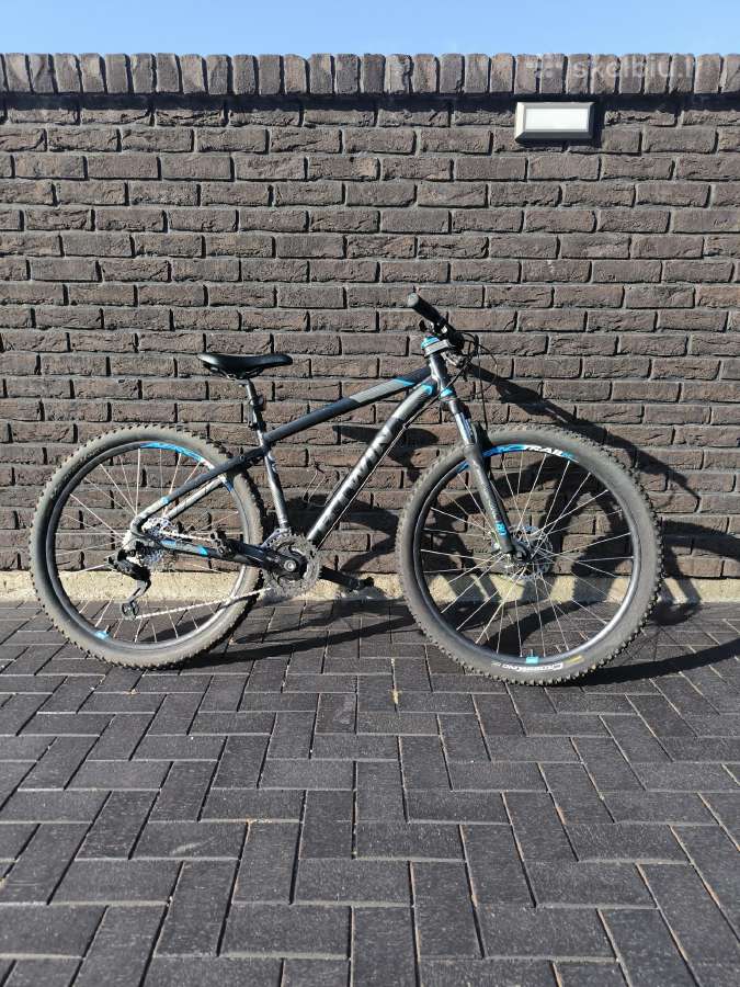 Parduodamas kalnų dviratis Rockrider 520 Btwin