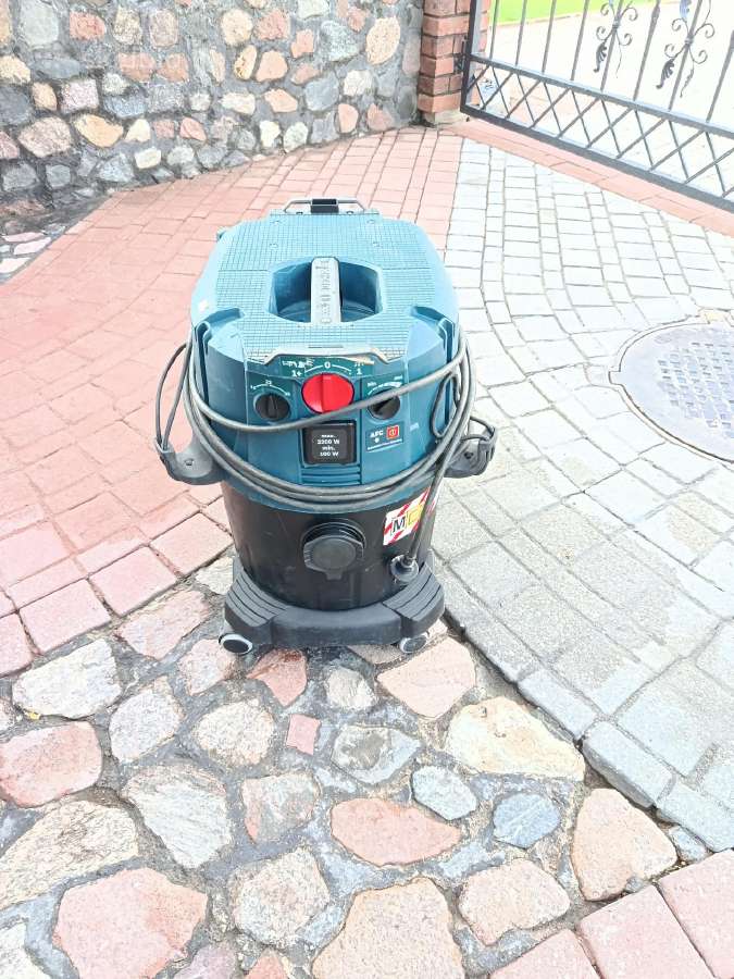 Bosch.