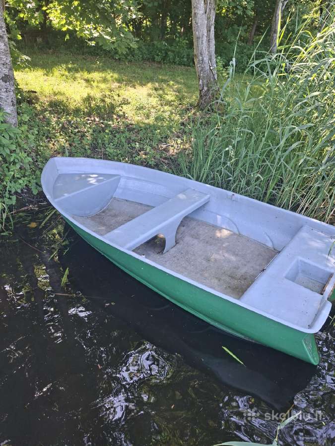 Plastikinė valtis - nuotraukos Nr. 3