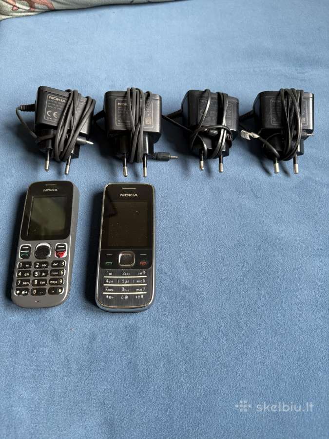 Dovanoju Nokia mygtukinius su pakrovėjais