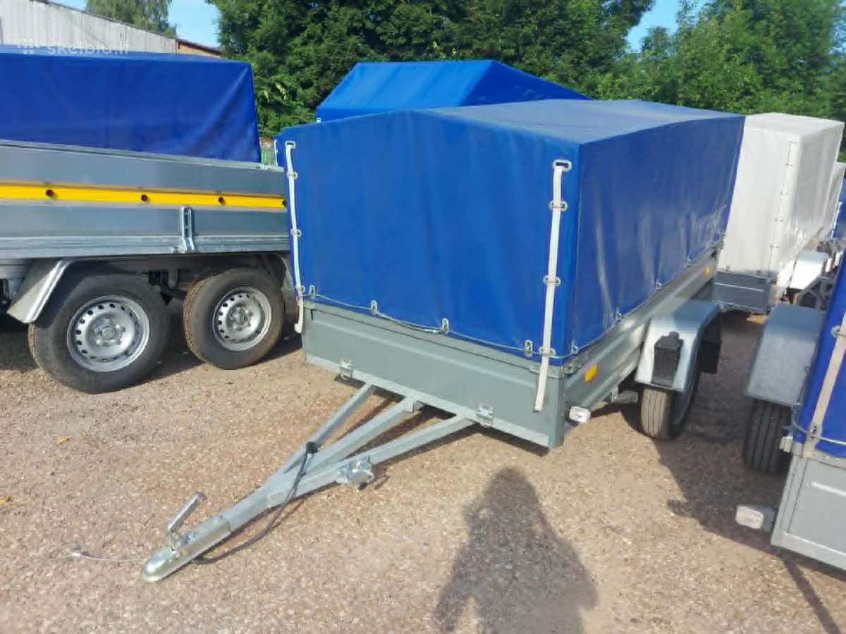 2,35 x 1,30m tentinė linginė priekaba su amortizat