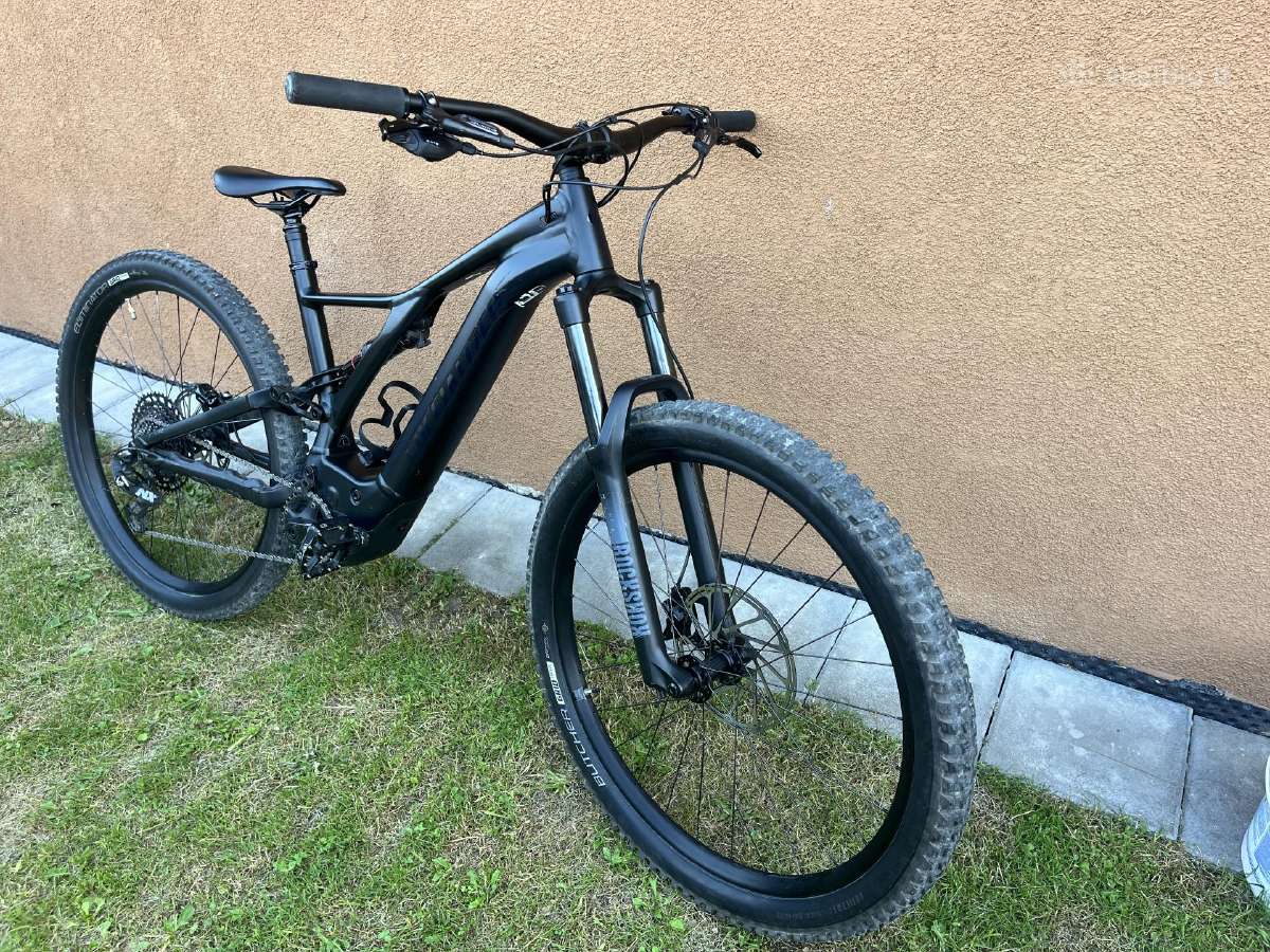 Specialized turbo levo. L. R29