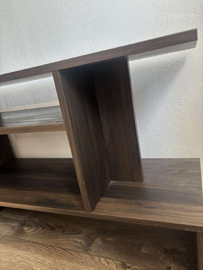 Medinė Ikea lentyna/staliukas/konsolė - nuotraukos Nr. 4