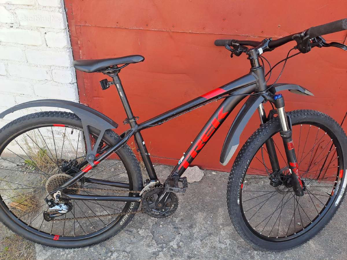 Trek 7