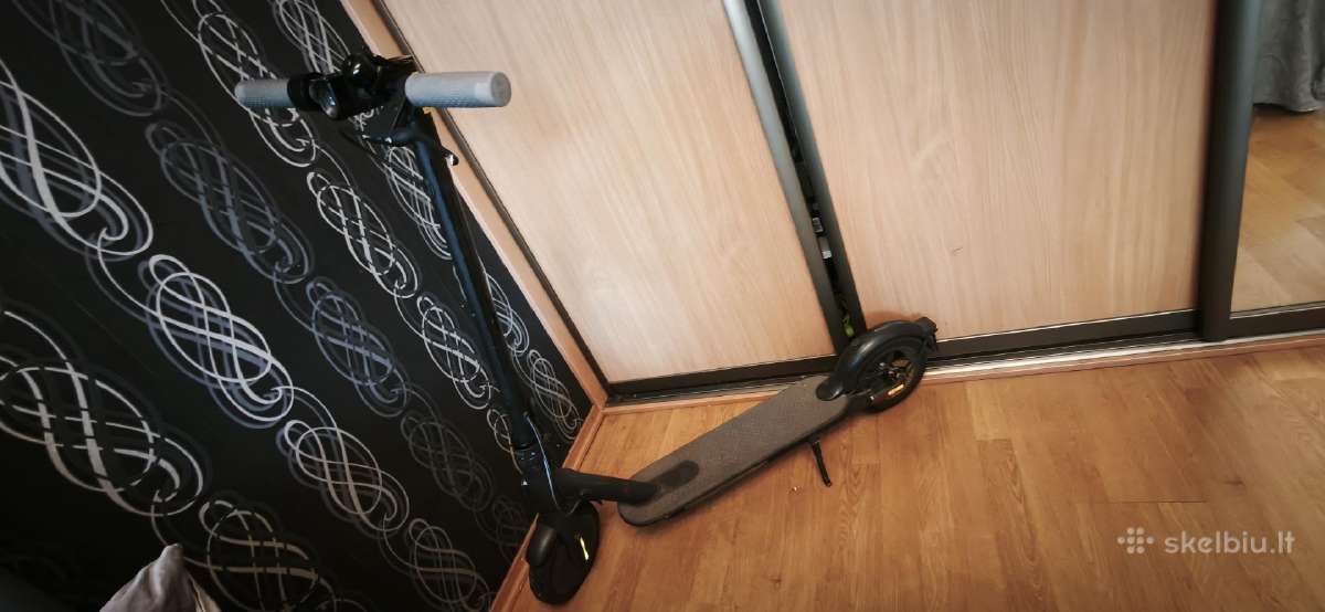 Xiaomi Mi Electric Scooter 1s