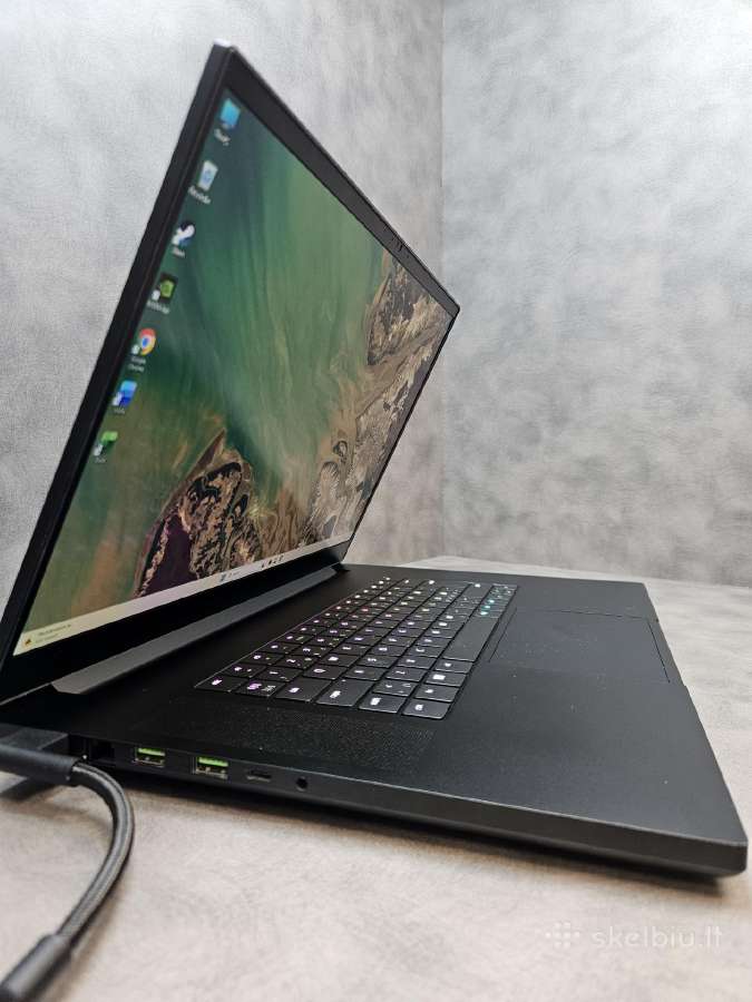 Razer Blade/17.3"/ i7-12/16r/1tb SSD/rtx 3080 Ti - nuotraukos Nr. 4