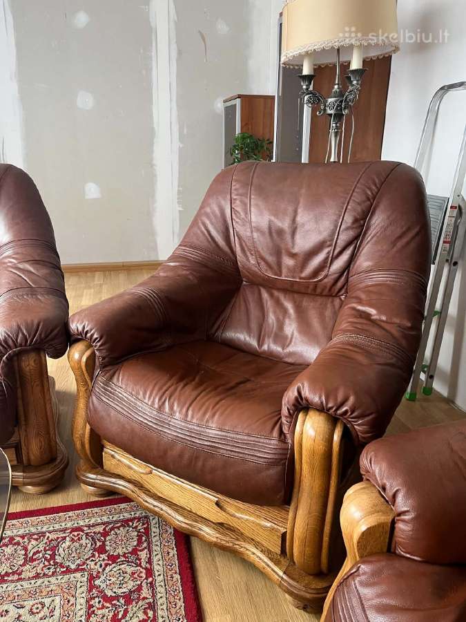 Parduodamas svetainės minkštas komplektas su stalu - nuotraukos Nr. 5