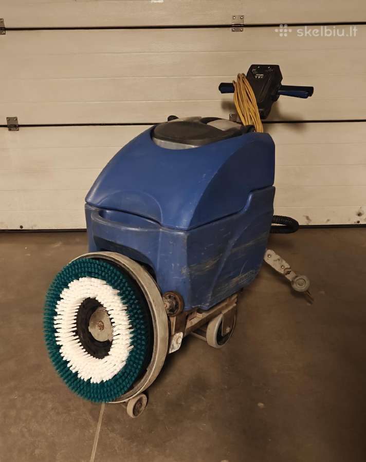 Grindų plovimo mašina Numatic Tt3450s