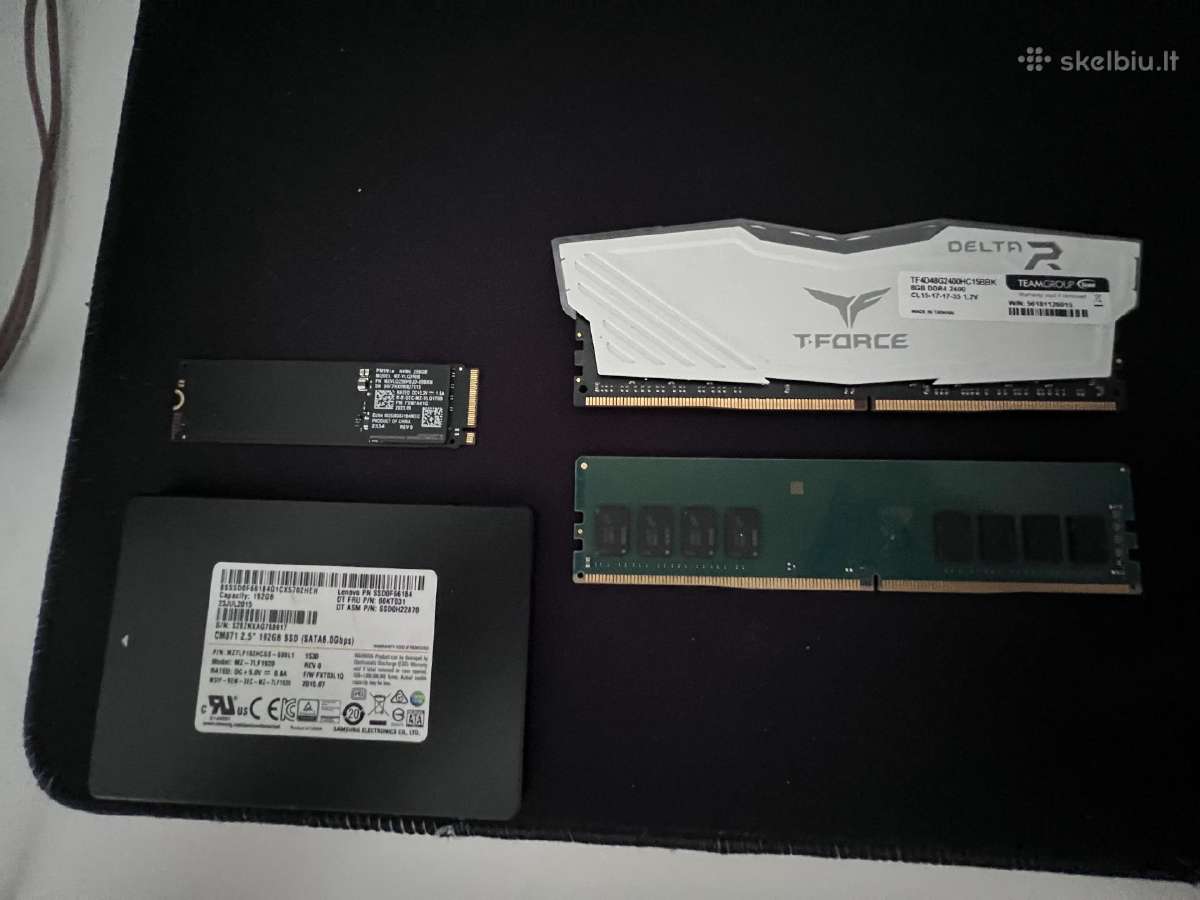 2x8 GB 2400mhz; SSD 192gb; Nvme 256gb