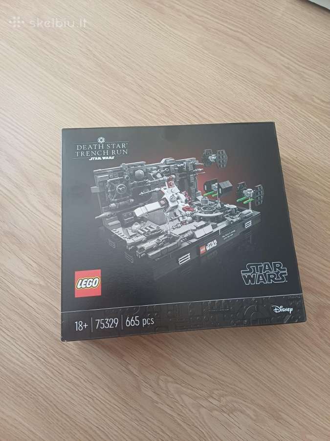 Lego 75329