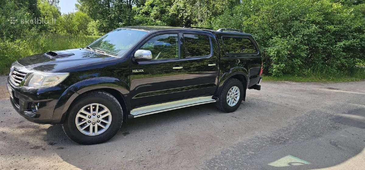 Parduoamas Hilux