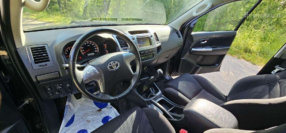 Parduoamas Hilux - nuotraukos Nr. 24