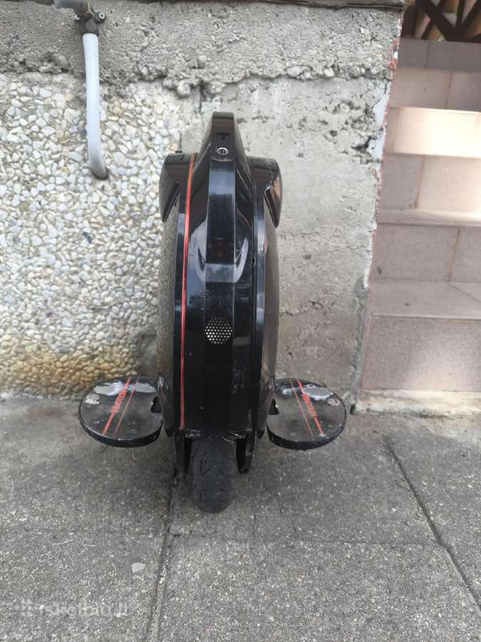 Parduodamas Inmotion V8 vienratis 300€ - nuotraukos Nr. 9