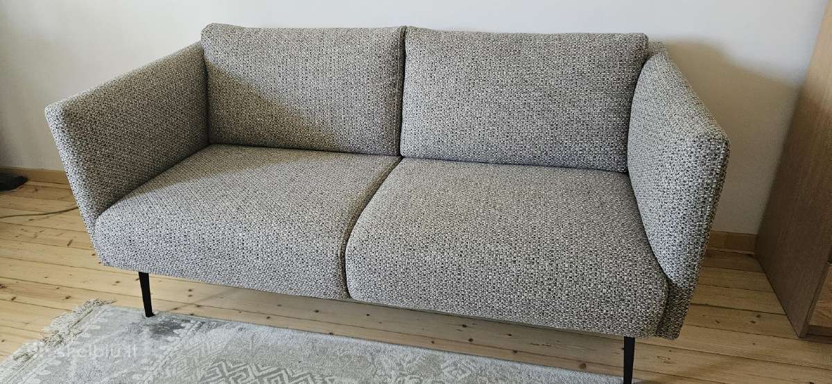 Puikios kokybės sofa