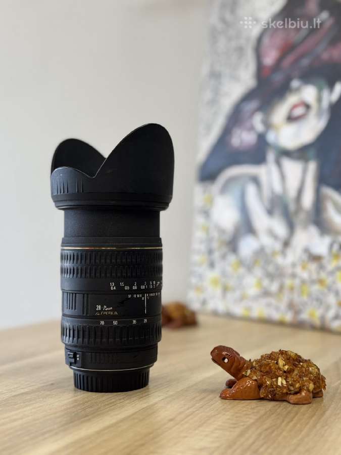 Canon, Sigma Ex 28-70mm f/2.8