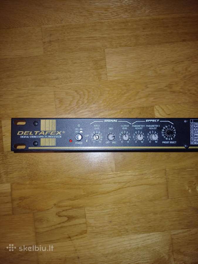 Peavey deltaflex stereo effects procesorius