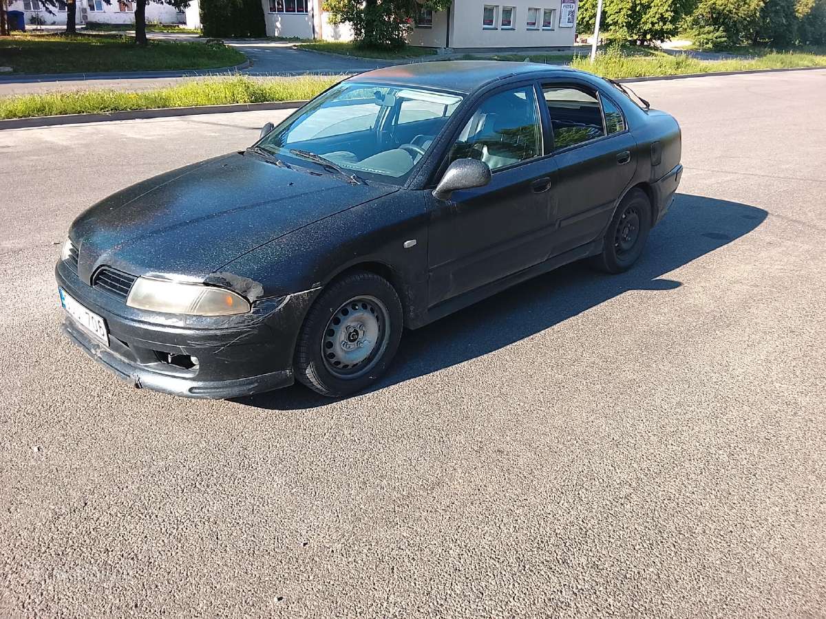 Mitsubishi carisma dalimis