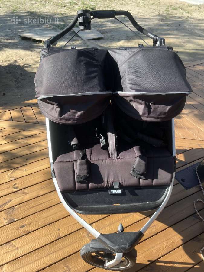Parduodamas Thule Urban Glide 2 Double (juodas)