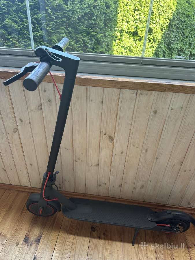 Paspirtukas Xiaomi Mi Electric Scooter Pro
