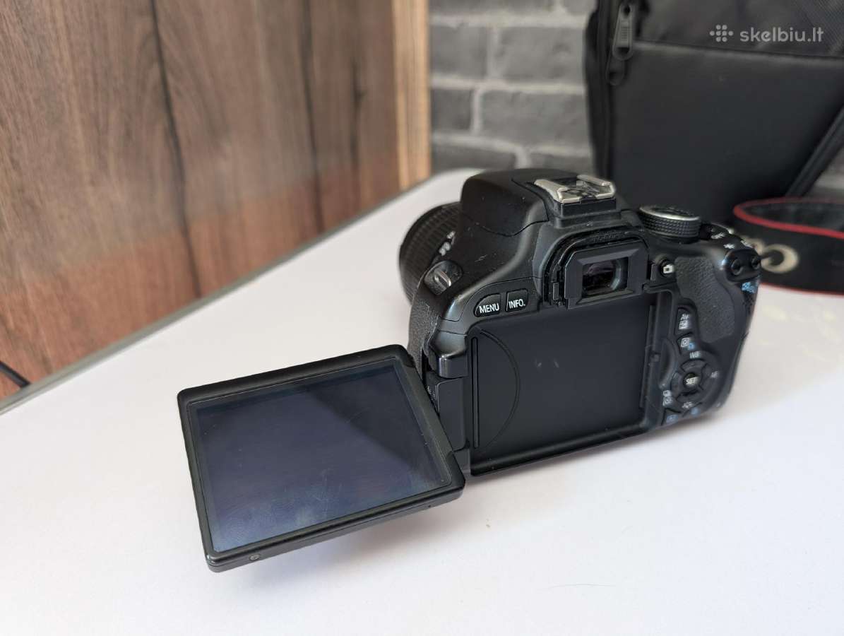 Canon EOS 600d fotoaparatas su priedais - nuotraukos Nr. 5