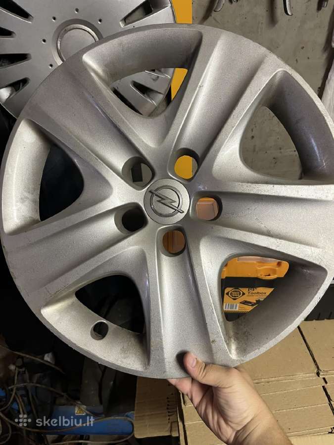 Opel Insignia / Astra gaubtai R17