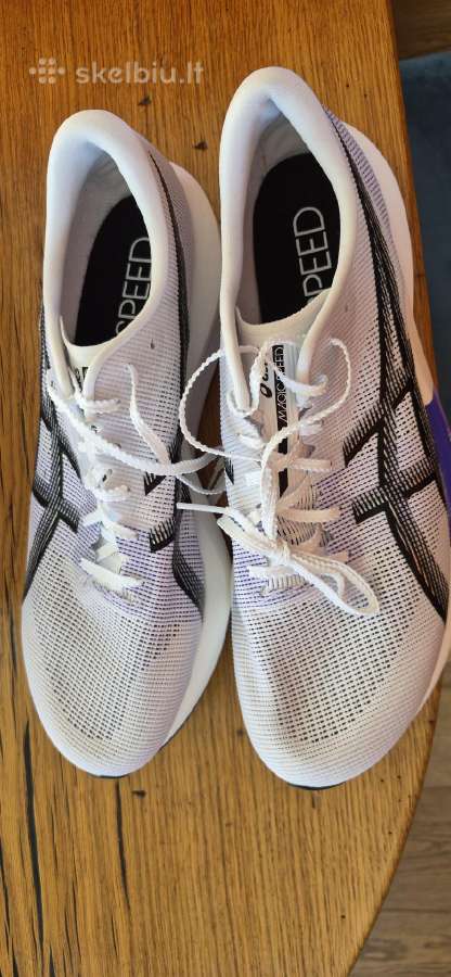 Asics Magic Speed 5