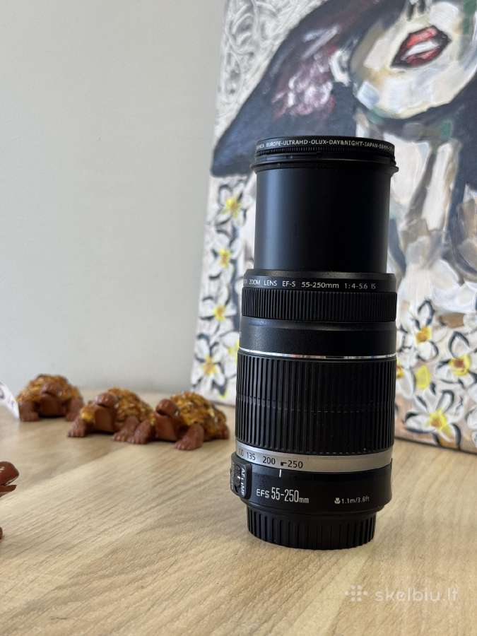 Canon Ef-s 55-250mm 1:4 - 5,6 Is