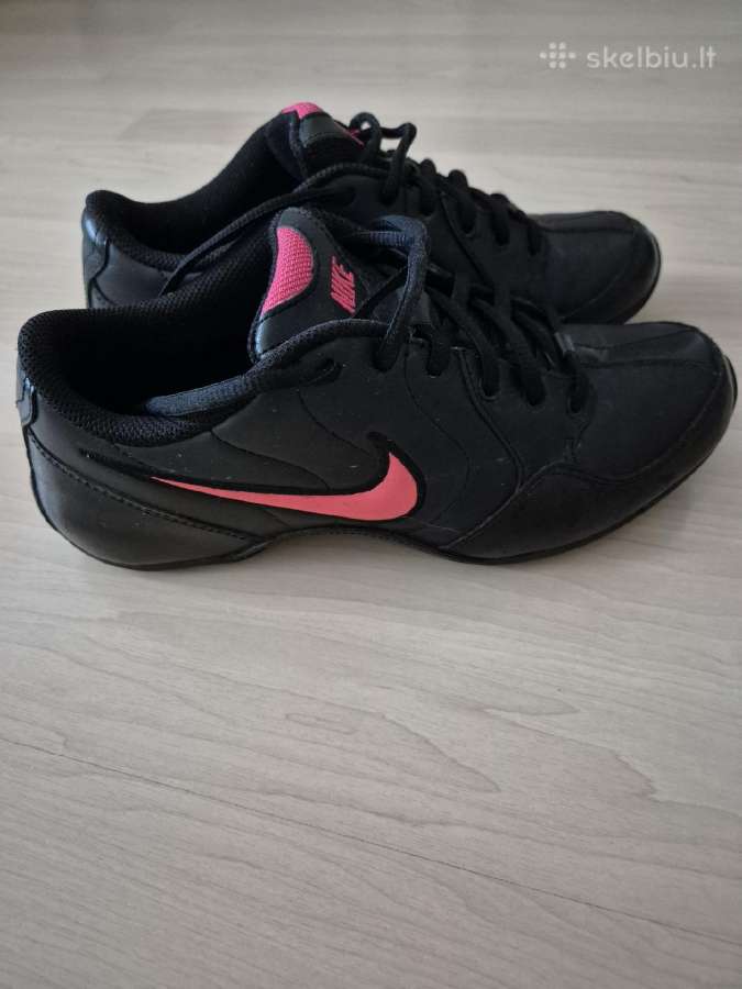 Nike sportiniai bateliai