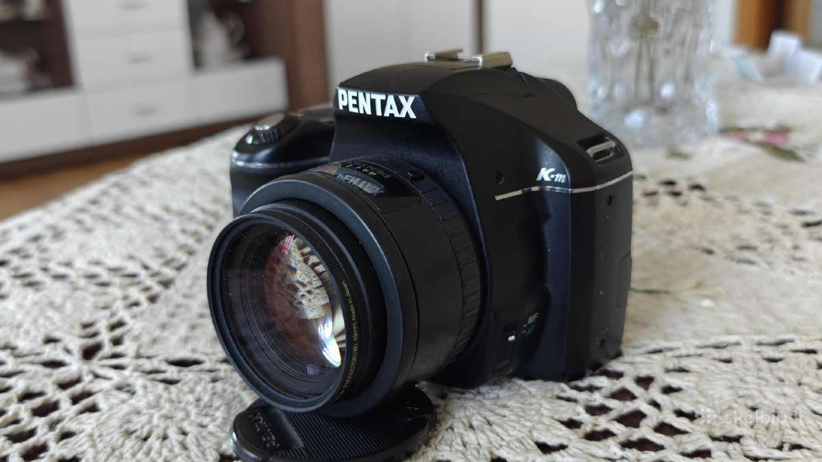 Pentax k2000 / k-m + fa 50 1.4