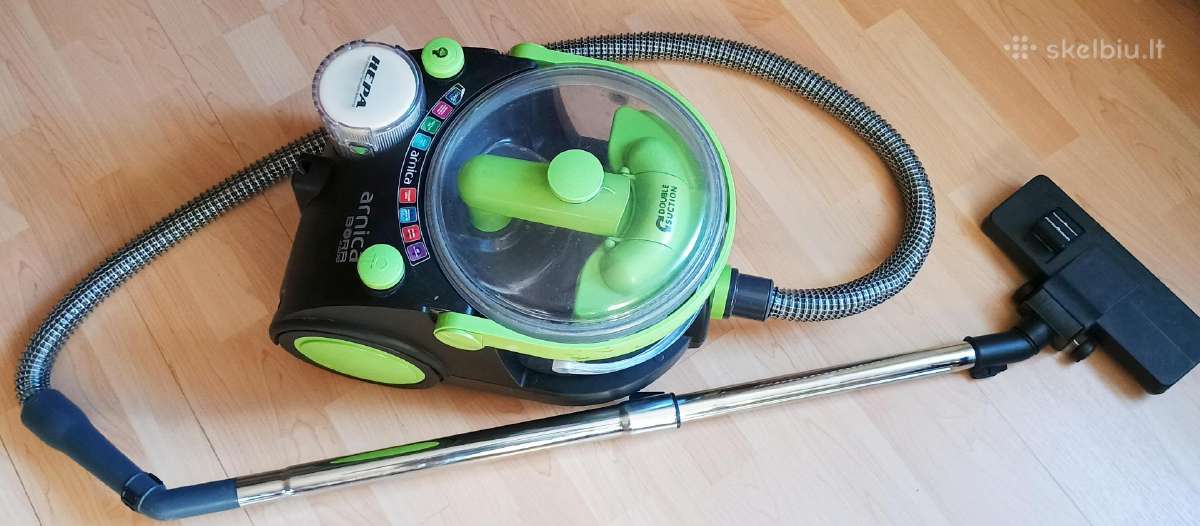 Dulkių siurblys su vandens filtru