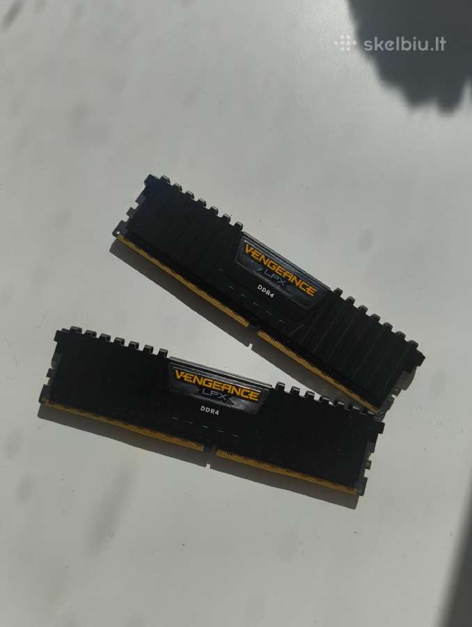 Ddr4 2x8gb RAM