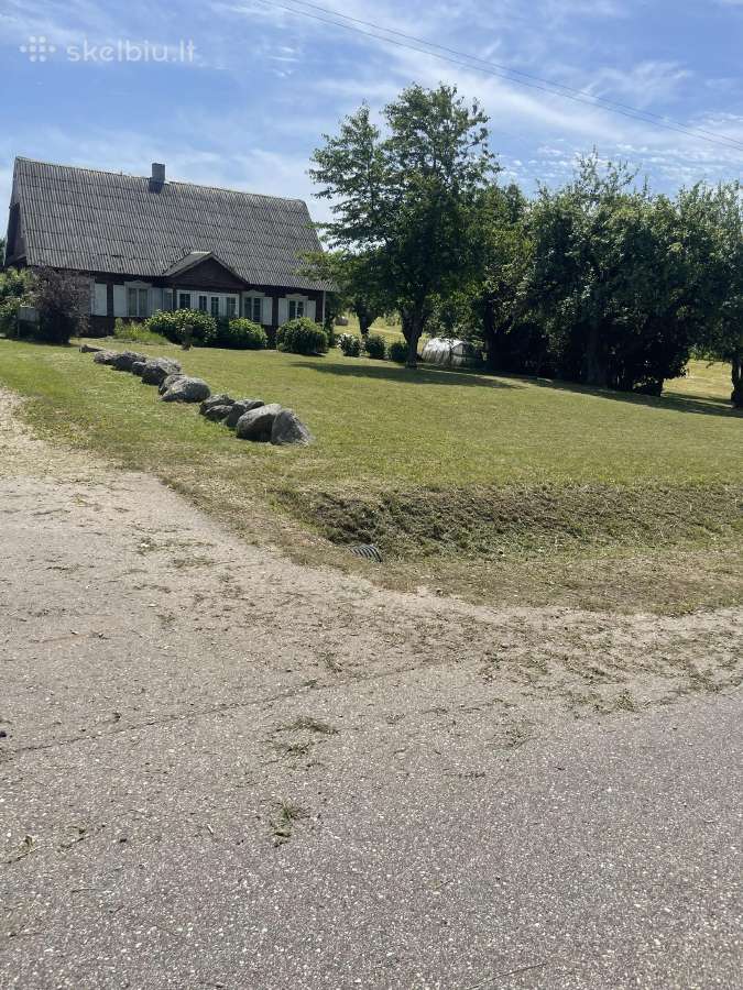 Parduodamas namas, privaziavimas asfaltinis