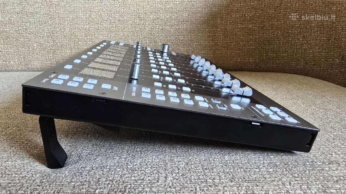 Ssl Uf8 (Solid State Logic) - nuotraukos Nr. 3