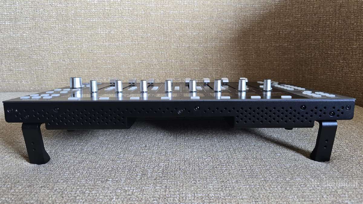 Ssl Uf8 (Solid State Logic) - nuotraukos Nr. 4