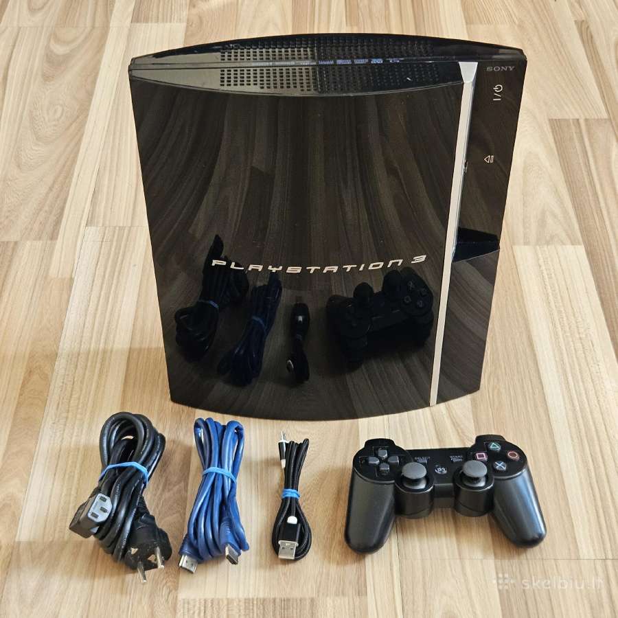Sony Playstation3 + 30 žaidimų