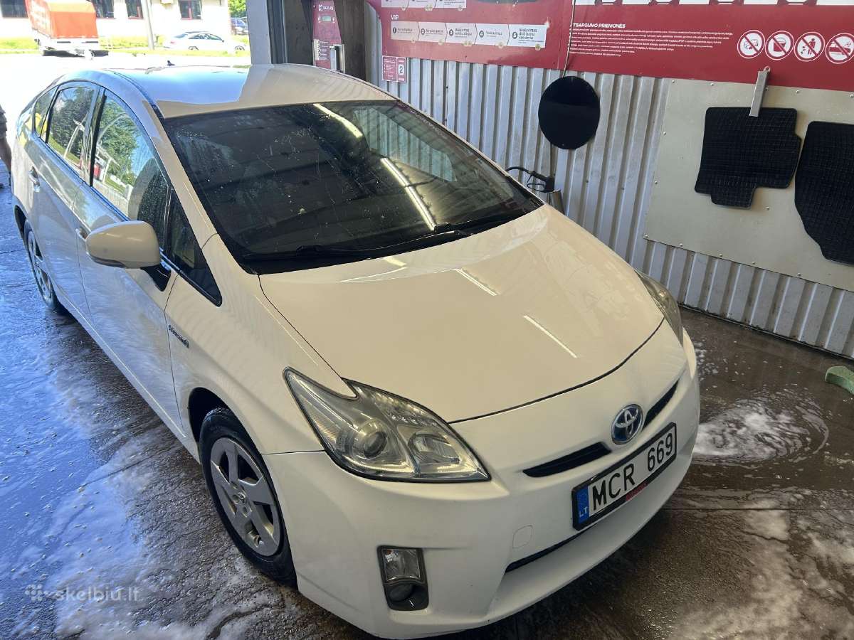 Toyota Prius Auris Kaunas Bolt pavežėjui, delivery - nuotraukos Nr. 15