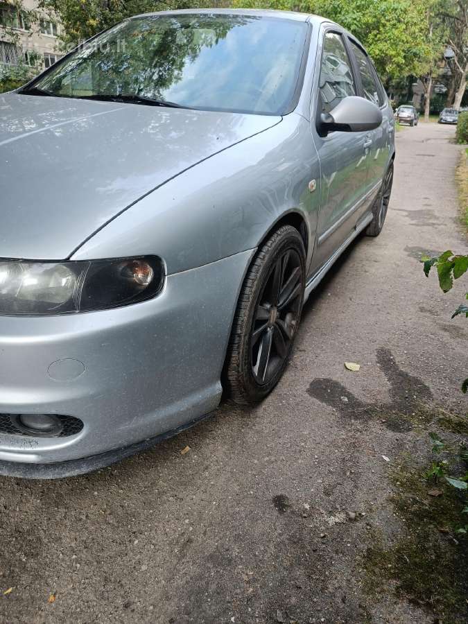 5x100 R17 ratlankiai su vasarinėm padangom - nuotraukos Nr. 6