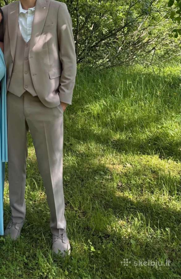 Vyriškas kostiumas aukštam vyrui