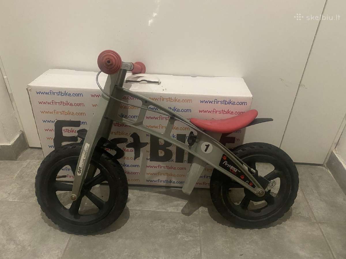 Balansinis dviratis Firstbike