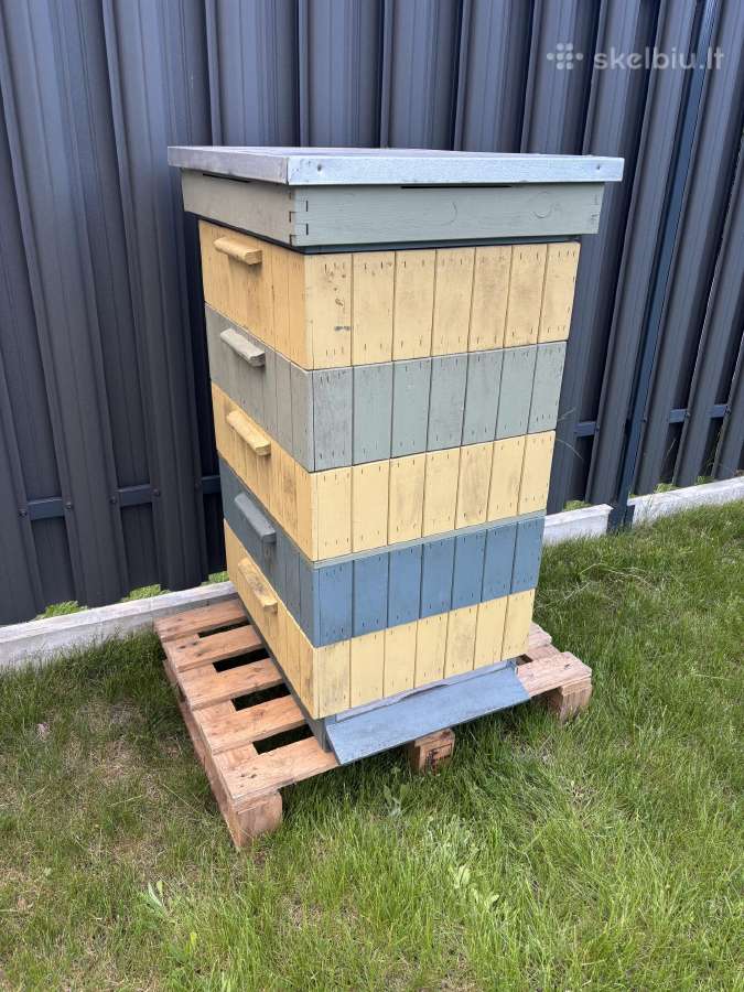 Aviliai Eco Dadant 10 ir 12 rėmų