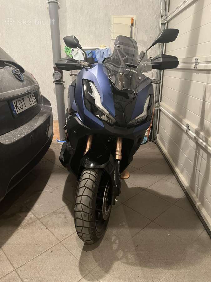 Honda Adv350 - nuotraukos Nr. 4
