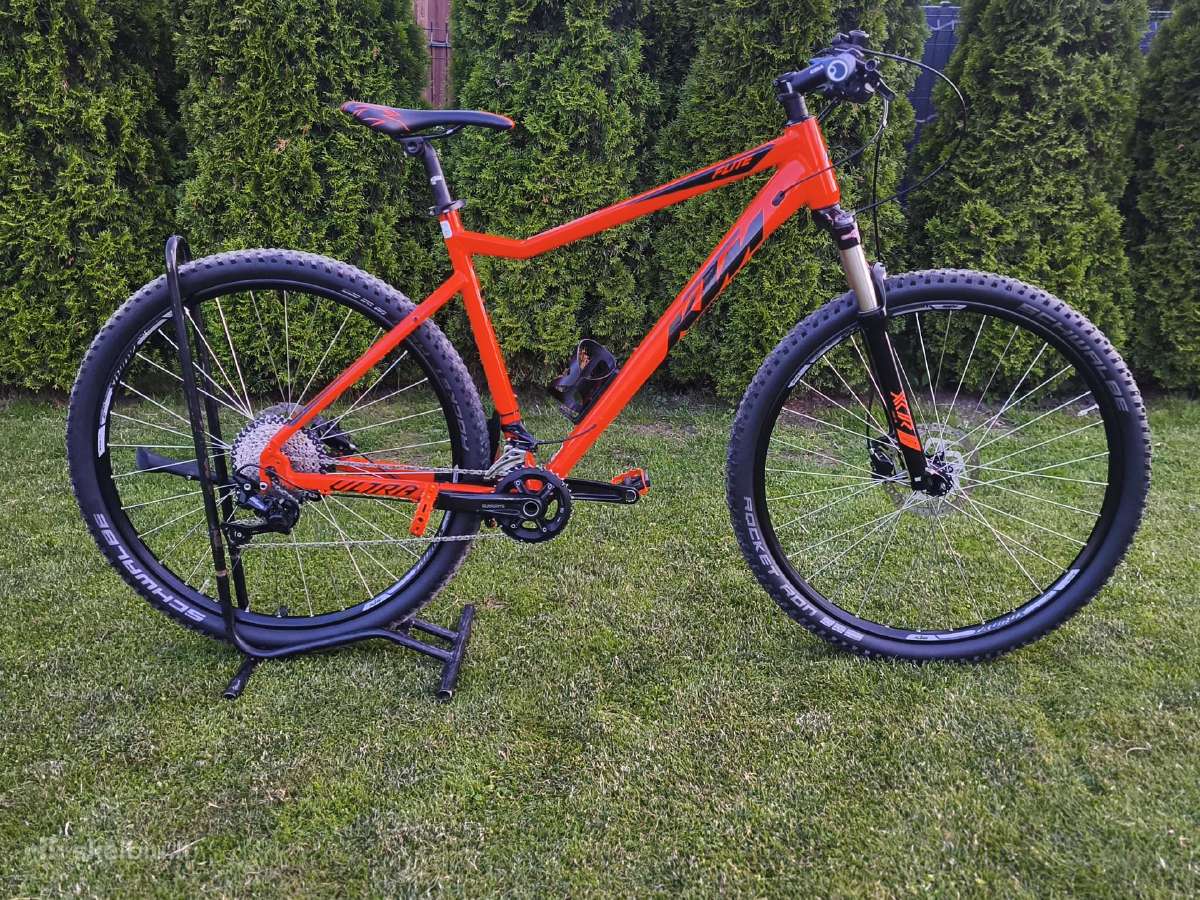 KTM (L) - nuotraukos Nr. 2