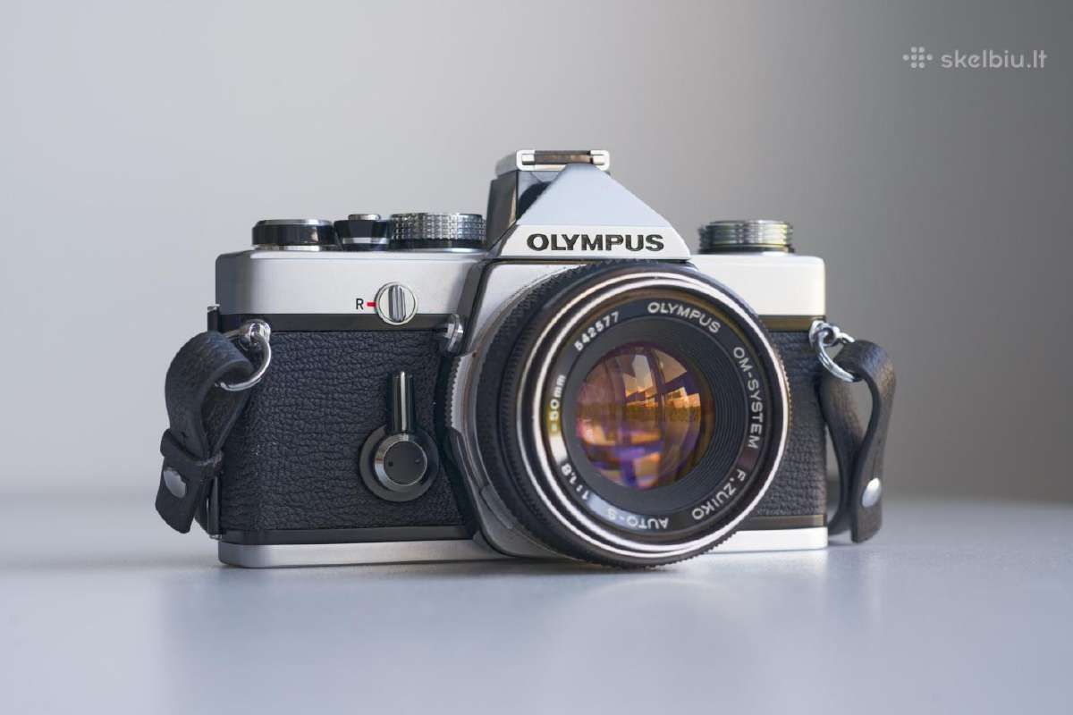 Juostinis fotoaparatas Olympus Om-1n ir objektyvai