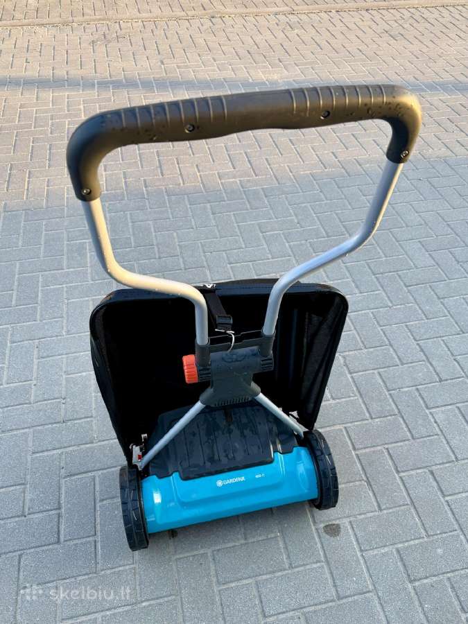 Mechaninė vejapjovė Gardena Comfort 400 C