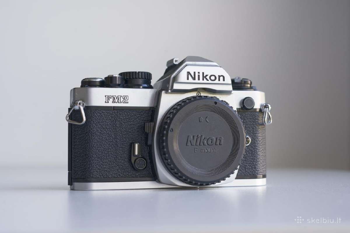 Juostinis fotoaparatas Nikon Fm2n