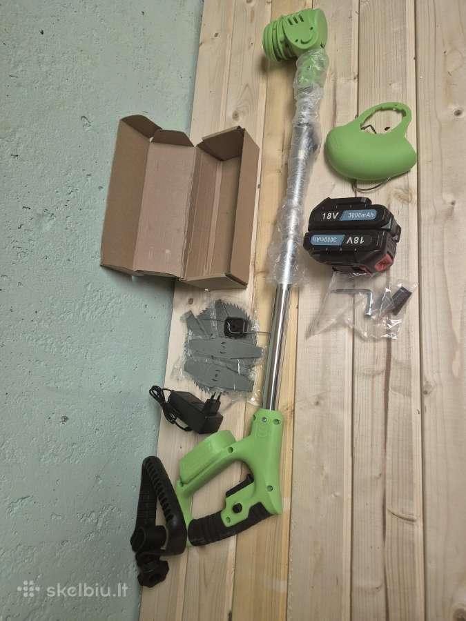 Parduodama nauja, kompaktiška akumuliatorinė trime